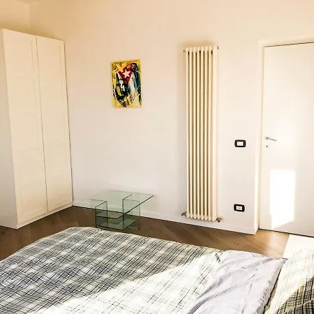 Gulli 19 Flat Appartement Parme
