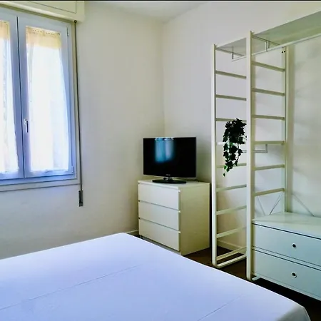 Gulli 19 Flat Appartement Parme