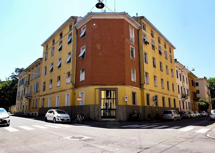 Gulli 19 Flat Apartment Parma